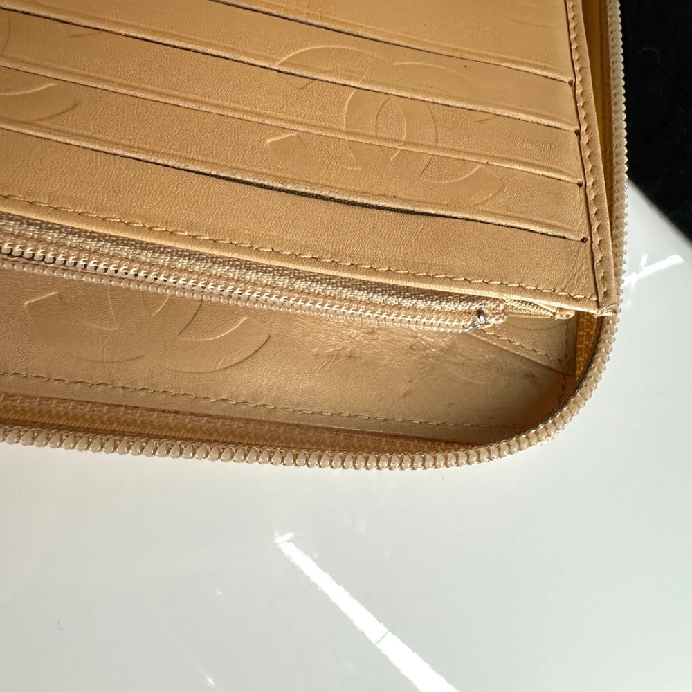 Chanel Cambon Wallet Organizer - Picture 9 of 16